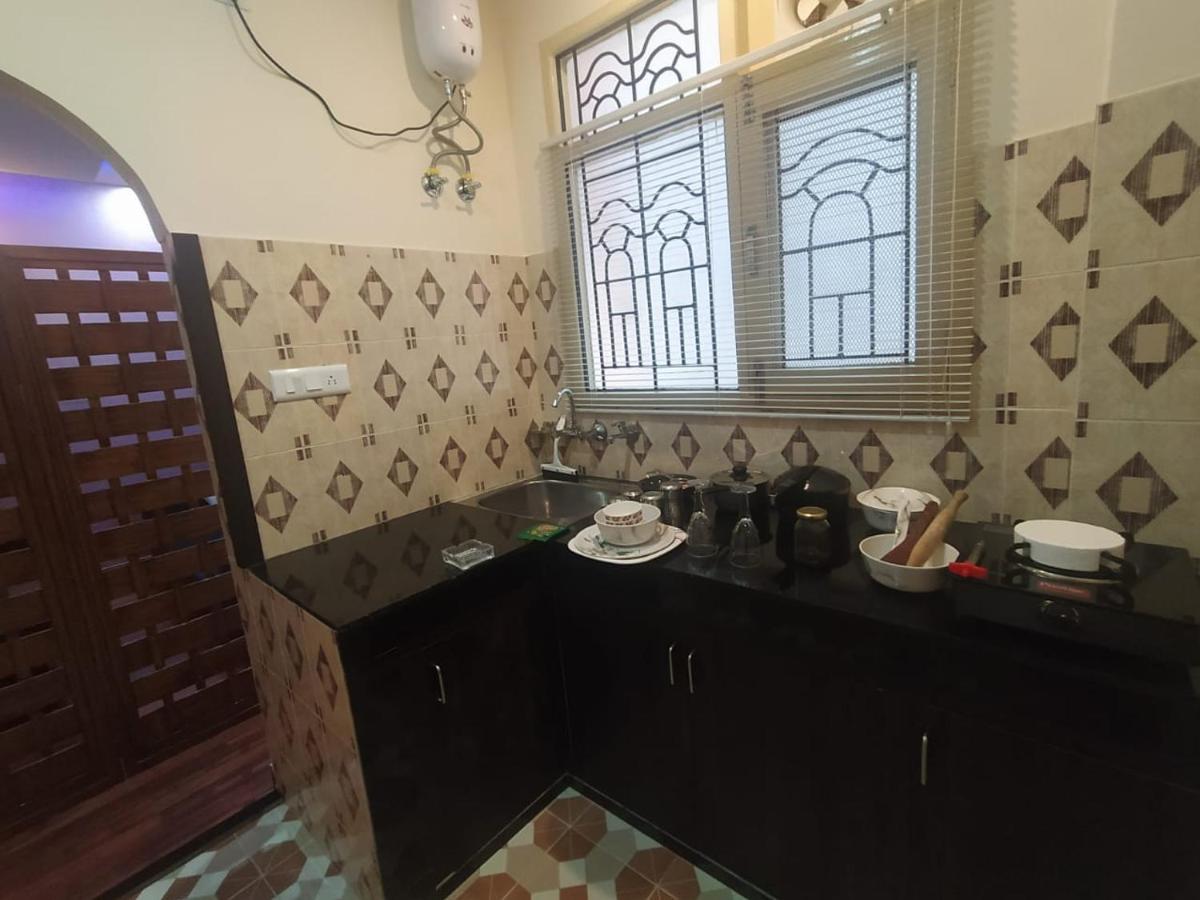 Deluxe Homestay Apartments With Kitchen In Shimla Eksteriør bilde