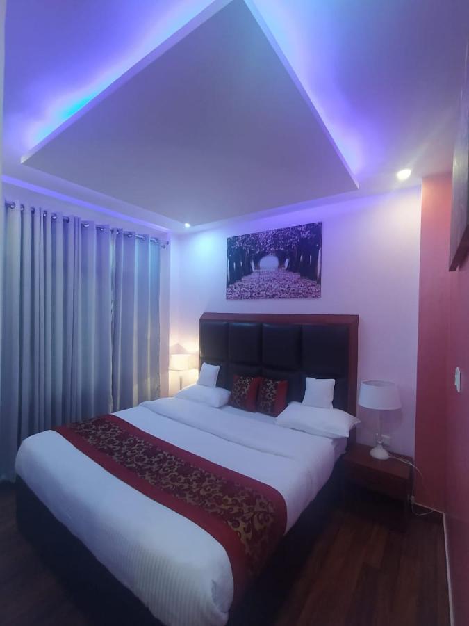 Deluxe Homestay Apartments With Kitchen In Shimla Eksteriør bilde